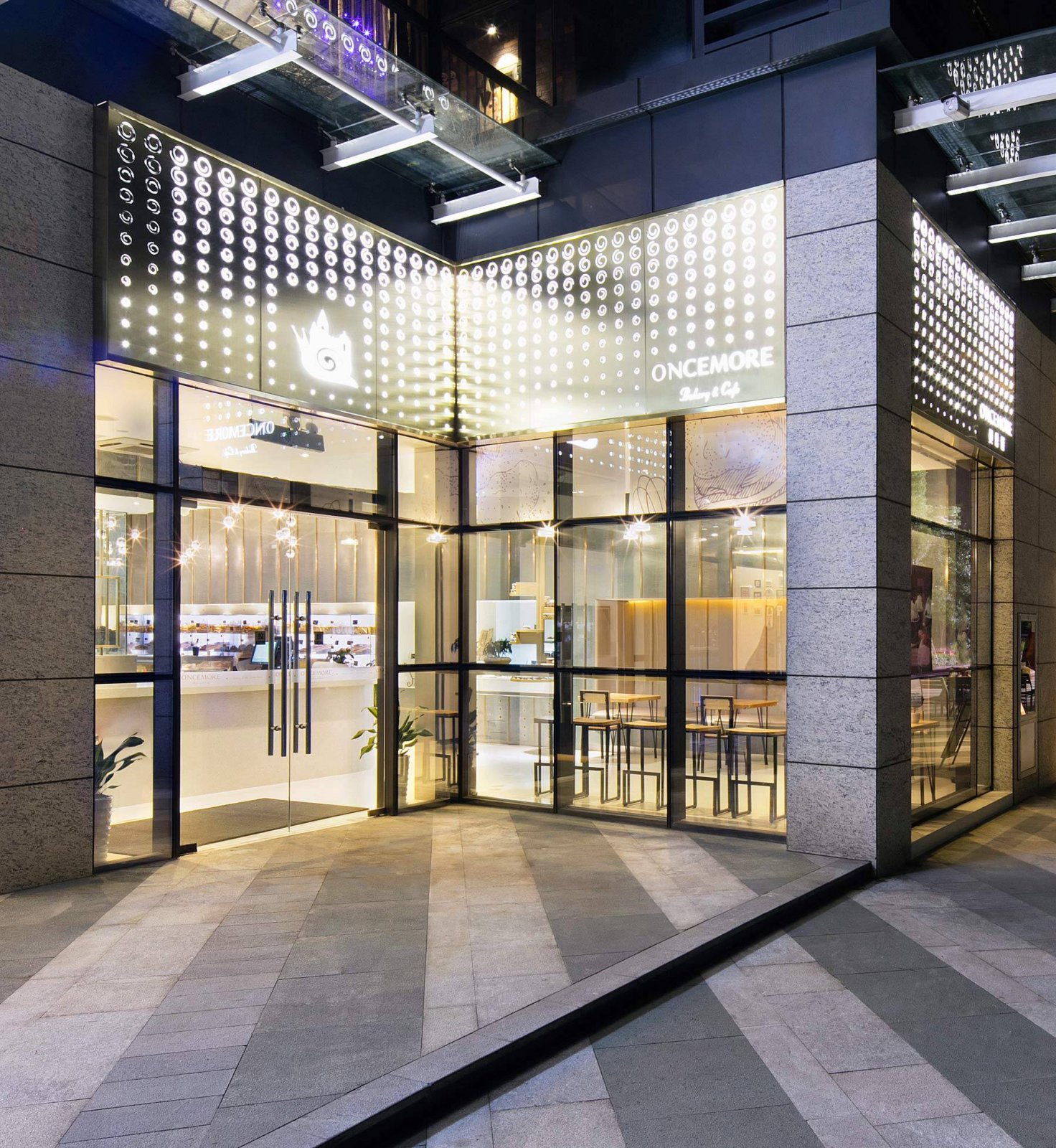 西式面包店裝修設(shè)計(jì)效果圖-第5張圖片-上海古都建筑設(shè)計(jì)集團(tuán) 西式面包店裝修設(shè)計(jì)效果圖-第5張圖片-上海古都建筑設(shè)計(jì)集團(tuán)